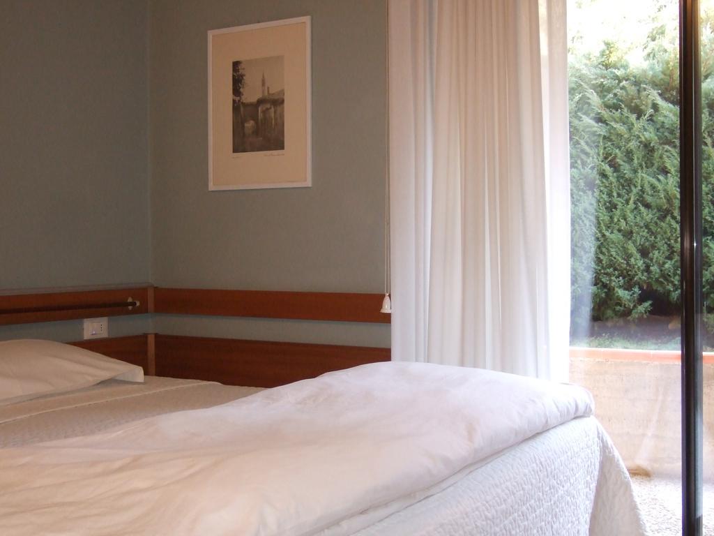 Hotel Canturio Extérieur photo