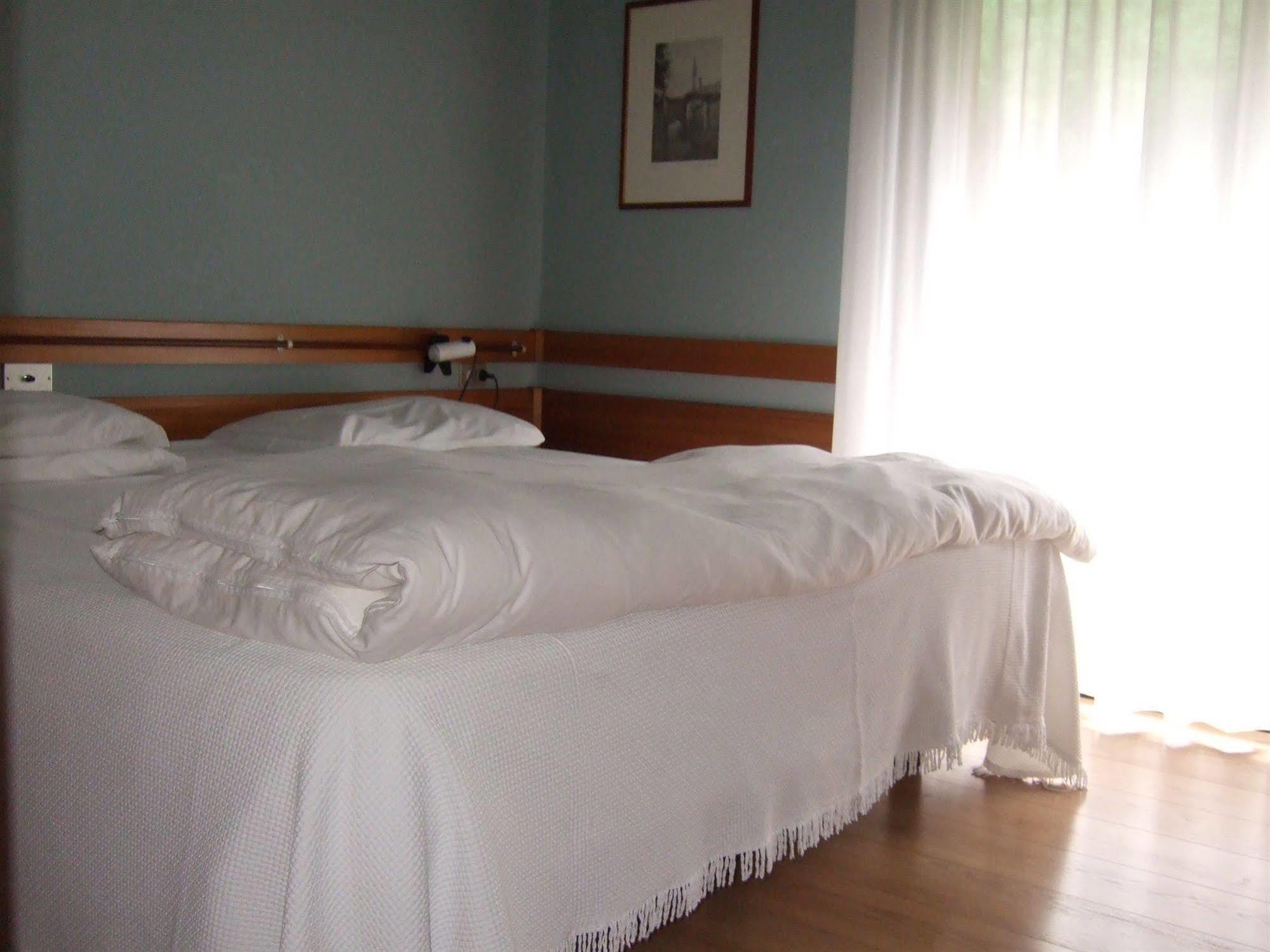 Hotel Canturio Extérieur photo